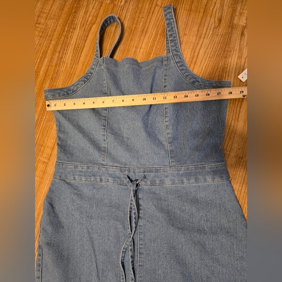 Tinseltown Belted Denim Jumpsuit with Zip and Pockets Square Neck Sleeveless XXL - Picture 14 of 15